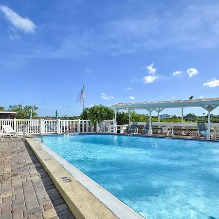 Indian Shores Townhome With Pool Access And Kayaks! Clearwater Beach Exterior photo