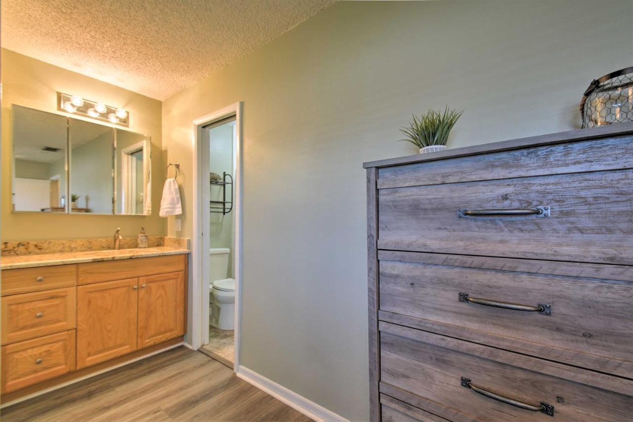 Indian Shores Townhome With Pool Access And Kayaks! Casa de Férias Clearwater Beach